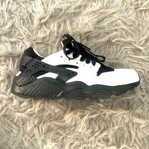 Nike Air Huarache Run OG Orca White Black Oreo Original Size 6.5